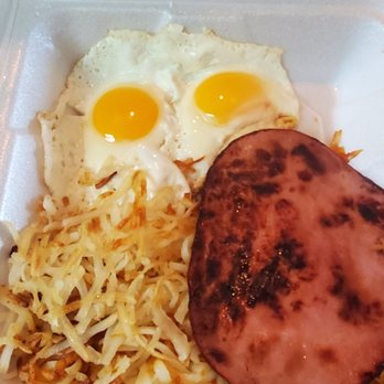 Harriette's Restaurant - Eggs, hash browns, dry country ham - Breakfast & Brunch Near Me - Key Largo, Florida