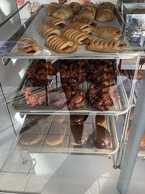 AM Donuts Croissants & More by null