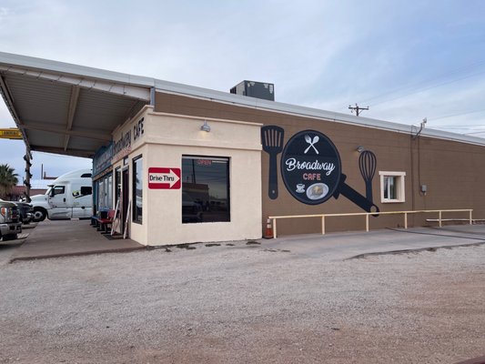 BROADWAY CAFE - 23 Photos & 12 Reviews - 404 W Broadway St, Van Horn