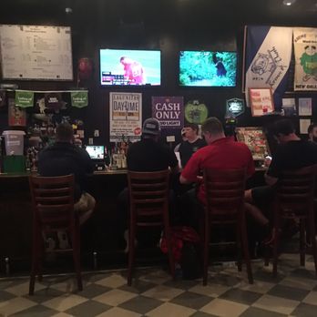 Fat Harry's - Refreshments - Bars Near Me - New Orleans, Louisiana