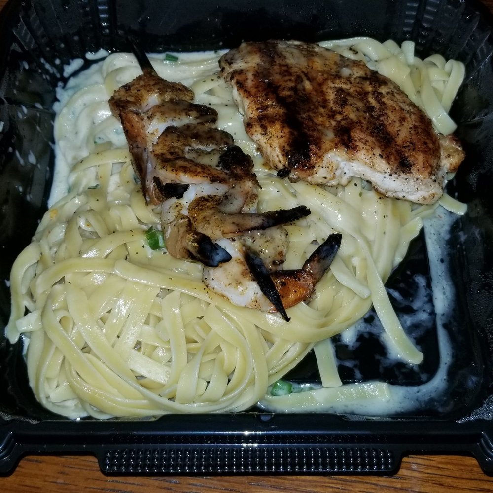 Outback Steakhouse - Shrimp, & Chicken Alfredo - Steakhouses Near Me - Middletown, New York