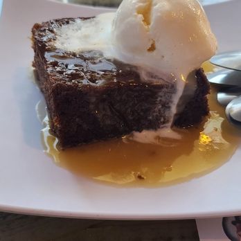 Archie's British Restaurant - Pudding - British Near Me - Melbourne, Florida