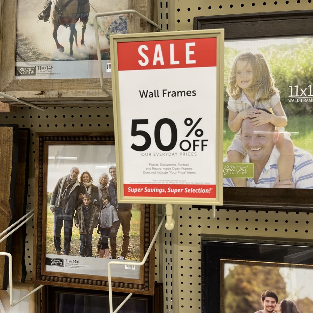 Hobby Lobby - Sales - Arts & Crafts Near Me - Pasadena, California
