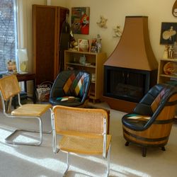 Secret World Books - Cozy Sitting Area (with complementary hot tea)
