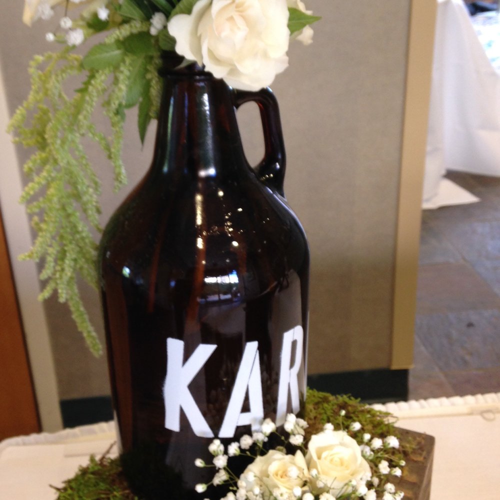Franco's Flowers - Beautiful centerpieces created by Karen :) (free plug for Karl Strauss - who hosted my beer themed wedding). - Florists Near Me - Encinitas, California