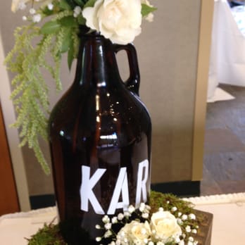 Franco's Flowers - Beautiful centerpieces created by Karen :) (free plug for Karl Strauss - who hosted my beer themed wedding). - Florists Near Me - Encinitas, California
