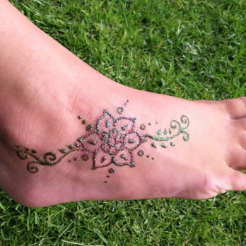 All About Face - Typical henna flower on the foot - Face Painting Near Me
