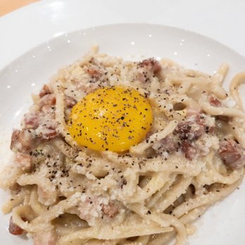 Midtown Table - Bucatini Carbonara - Italian Near Me - Jacksonville, Florida