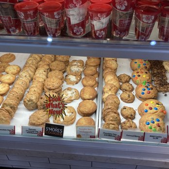 The Cookie Corner Uptown - Desserts Near Me - Pearl City, Hawaii