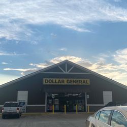 Dollar General - Exterior