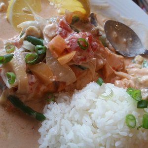 RON’S DINER - 82 Photos & 28 Reviews - University Drive, Mangilao, Guam ...
