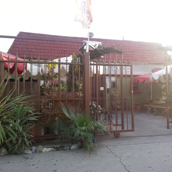 Al Pollo Restaurant - Front view - Chicken Shop Near Me - Compton, California Al Pollo Restaurant - Front view - Chicken Shop Near Me - Compton, California