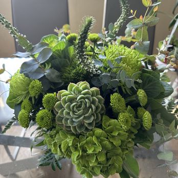 Sherwood Florist - Florists Near Me - Claremont, California Sherwood Florist - Florists Near Me - Claremont, California