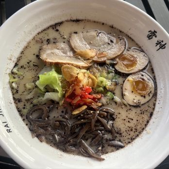Raijin Ramen - Garlic Tonkatsu Ramen - Ramen Near Me - Lincoln, California Raijin Ramen - Garlic Tonkatsu Ramen - Ramen Near Me - Lincoln, California
