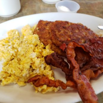 Savory's - Diners Near Me - Hamburg, New York