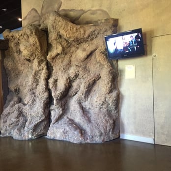 Tomb - Playing Indiana Jones as we wait to enter! - Amusement Parks Near Me - Pigeon Forge, Tennessee