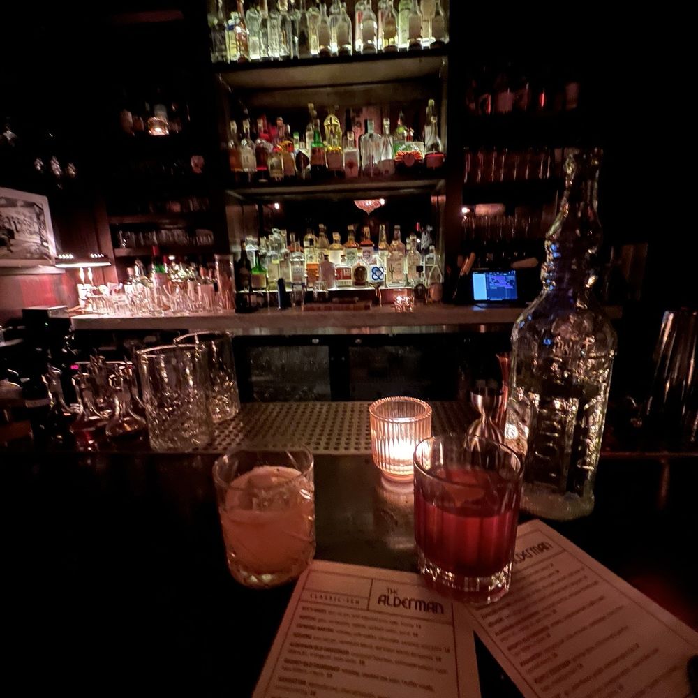 The Alderman - Bar - Cocktail Bars Near Me - Chicago, Illinois