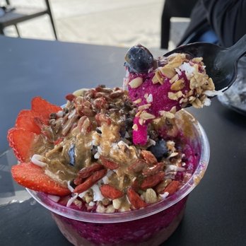 My Friends Cafe - Inside shot! - Acai Bowls Near Me - Sierra Madre, California