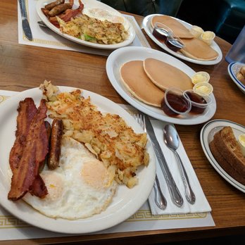 Colonial Kitchen - Titan Breakfasts - Breakfast & Brunch Near Me - San Marino, California Colonial Kitchen - Titan Breakfasts - Breakfast & Brunch Near Me - San Marino, California