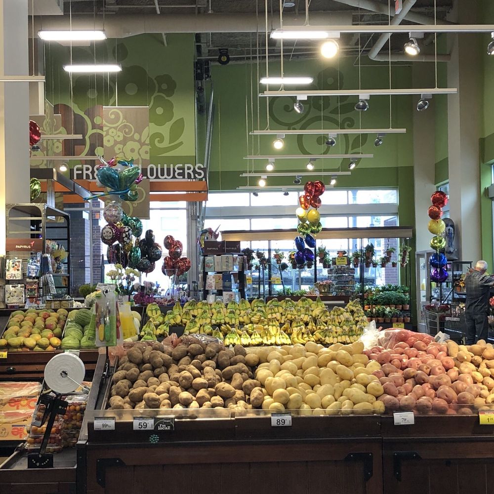 Fred Meyer - Produce section - Grocery Near Me - Portland, Oregon