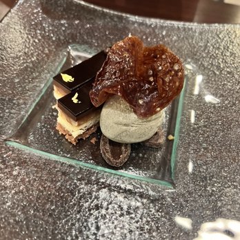 MW Restaurant - Mw Candy Bar - New American Near Me - Honolulu, Hawaii