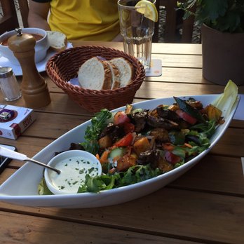 Al Mundo - Der Salat Alemanya - Spanish Near Me - Berlin, BE