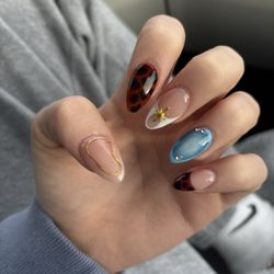 Rose Nails - Rose is the best. I've been waiting for so long to find a place that's affordable, good quality, and comfortable. This is it.