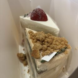 Cafe Ricotta - Cakes