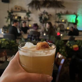 Medi Kitchen & Cocktail - Cocktail - Mediterranean Near Me - Chicago, Illinois