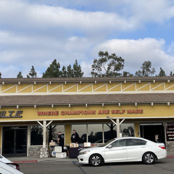 Iron District - Trainers Near Me - Chino Hills, California Iron District - Trainers Near Me - Chino Hills, California
