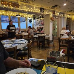 TradeWinds Italian Restaurant - Interior photo