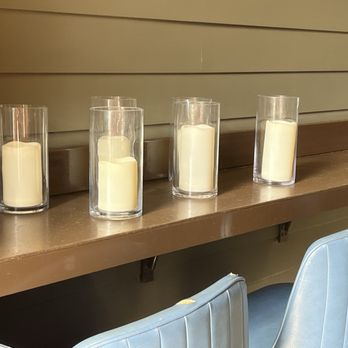 Magnolia House - Beautiful, thick, real candles in glasses. Part of the decor. - Cocktail Bars Near Me - Pasadena, California Magnolia House - Beautiful, thick, real candles in glasses. Part of the decor. - Cocktail Bars Near Me - Pasadena, California