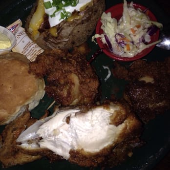 Clementine's - Yea! moist fried chicken with potato with all fixins, cole slaw, biscuit with honey - Soul Food Near Me - San Ramon, California Clementine's - Yea! moist fried chicken with potato with all fixins, cole slaw, biscuit with honey - Soul Food Near Me - San Ramon, California