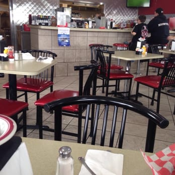 Anchor Bay Pit Stop Diner - Fun atmosphere - Diners Near Me - New Baltimore, Michigan Anchor Bay Pit Stop Diner - Fun atmosphere - Diners Near Me - New Baltimore, Michigan