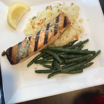 Shipwrecked - New American Near Me - Falmouth, Massachusetts