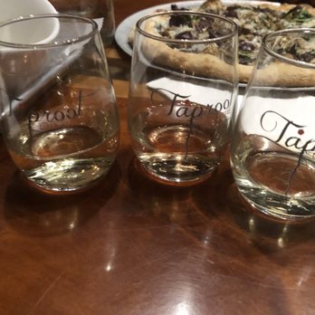 Taproot Cider House - Tasting flight - Bars Near Me - Traverse City, Michigan Taproot Cider House - Tasting flight - Bars Near Me - Traverse City, Michigan