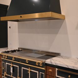 Azzari Design Center - La Cornue Appliances