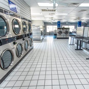 Supermatt Laundromat - Laundromat Near Me - Sarasota, Florida Supermatt Laundromat - Laundromat Near Me - Sarasota, Florida
