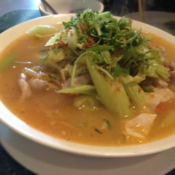 Hale Vietnam - Chicken sour soup - Vietnamese Near Me - Honolulu, Hawaii