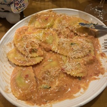 Carrabba's Italian Grill - Mezzaluna - Italian Near Me - Clearwater, Florida
