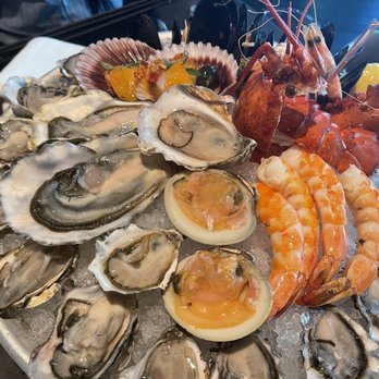 Water Grill - Bellevue - The Grande Seafood Platter - Seafood Near Me - Bellevue, Washington
