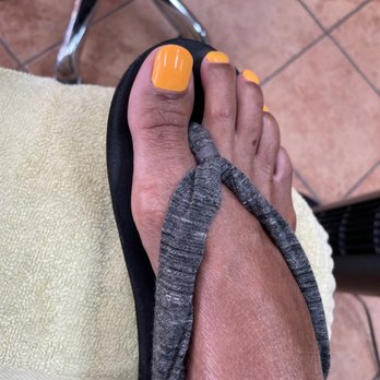 KV Nails - Summer sunshine pedicure - Nail Salons Near Me - Concord, North Carolina KV Nails - Summer sunshine pedicure - Nail Salons Near Me - Concord, North Carolina