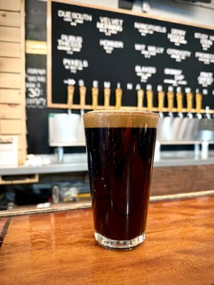 Elliott's BBQ Lounge by null