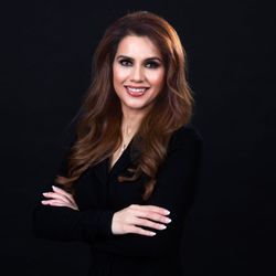 Naheed Ali, MD,FHM - Dilshad Concierge Medicine - Dr Ali is Board Certified in Internal Medicine and has Fellowship in Hospital Medicine.
