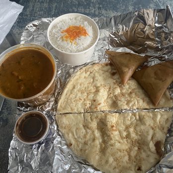 India Eats Restaurant - Tikka Masala (SERVED WITH RICE) even though I ordered Curry Chicken (SERVED WITH RICE) - Indian Near Me - Atlanta, Georgia