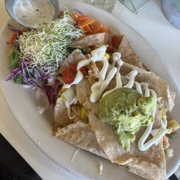 VEGGIE QUESADILLA with chicken VEGGIE QUESADILLA with chicken