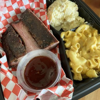Hogg Pitt - Barbeque Near Me - Fresno, California Hogg Pitt - Barbeque Near Me - Fresno, California