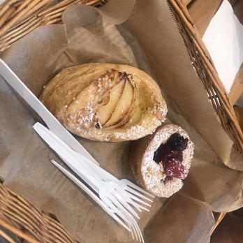 Rosetta Bakery - Bakeries Near Me - Aventura, Florida