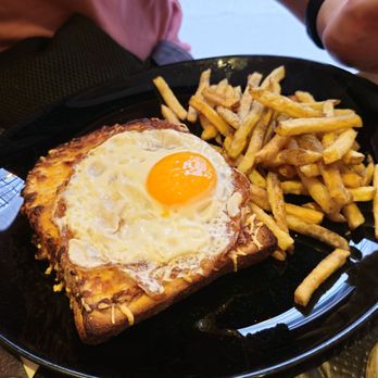 Chez Barbara - French Near Me - Paris, 75