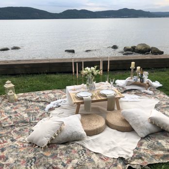 Une Table By Tania - Our engagement picnic done by Tania - Party & Event Planning Near Me